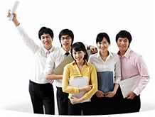 第四重创就业服务：订单式校企合作，毕业即推荐就业。