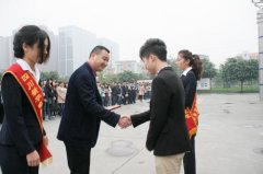 2012“庆国庆，迎新生”文艺晚会系列报道四：最受欢迎节目颁奖