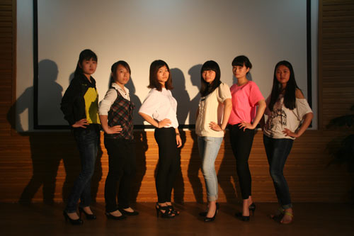 时尚T台等你秀风采，缤纷摄影邀你赏美景