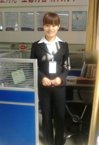 四川新华电脑学院E-BOSS高级商务组优秀教师—肖体莲