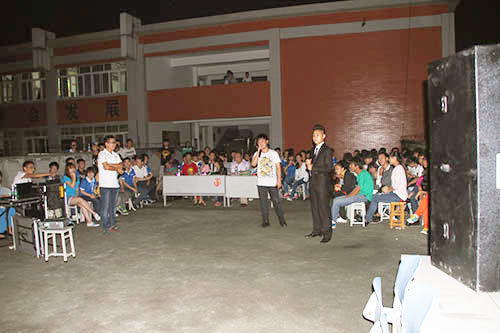 班级中秋晚会，K歌大赛