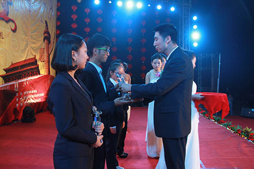 四川新华第八届数字文化艺术节颁奖典礼隆重举行