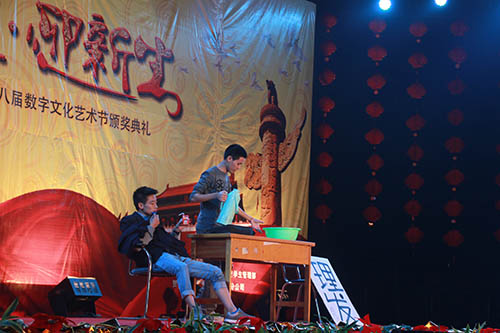 哑剧《理发》诠释无声胜有声的最高境界