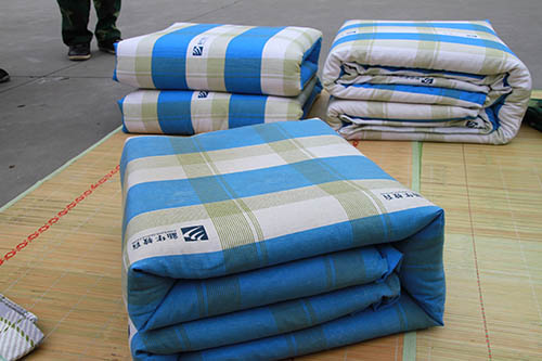 这个秋天，我们一起成长——记2013级秋季新生军训