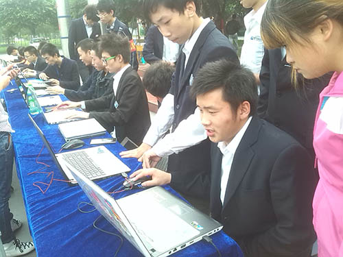 新华学子有福了,足不出户维修电脑