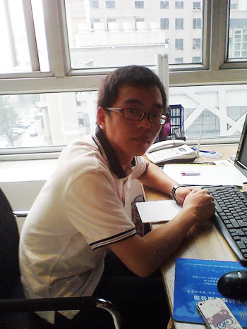 万同学：四川新华成就了现在的我