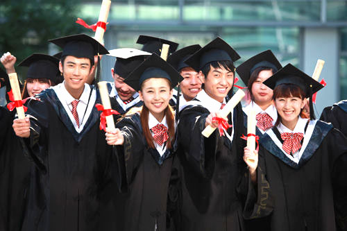 新华学子轻松就业,成就辉煌事业