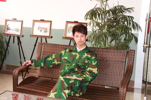 四川新华电脑学院学子张树平