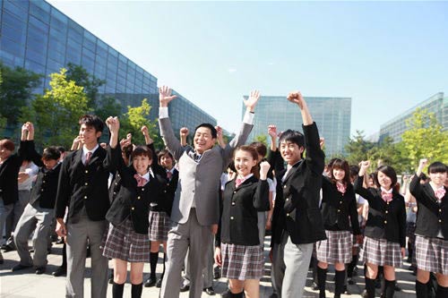 四川新华，给你一片梦想的天空