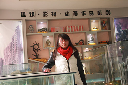 四川新华电脑学院2014级建筑表现专业学生陈西