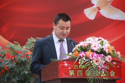 成功不忘师恩，我与母校同行