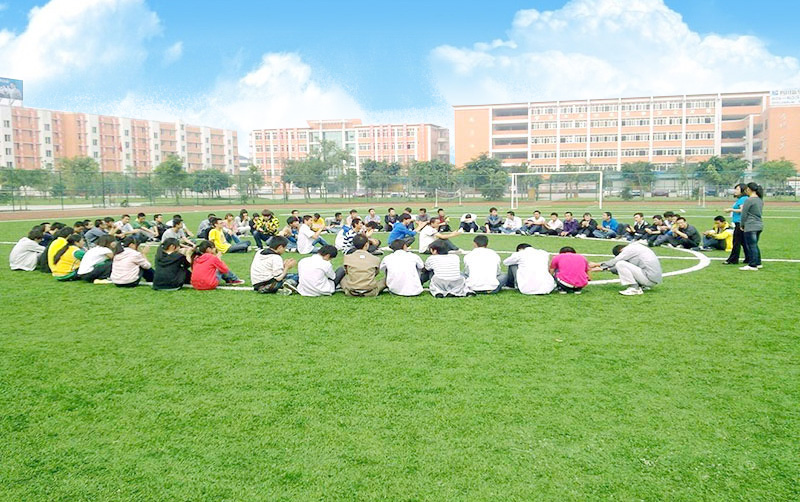 【新华26周年校庆】新华：新的选择 新的开始