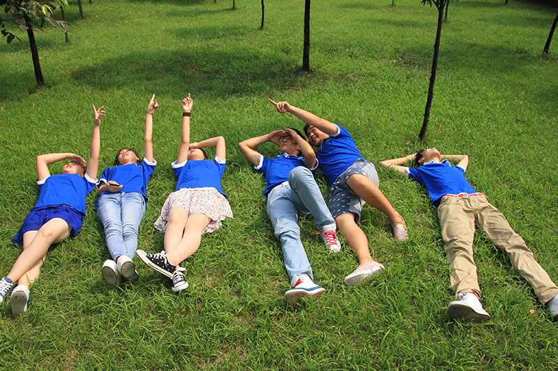 【新华26周年校庆】新华：新的选择 新的开始