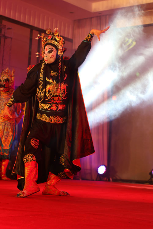 新华电脑教育26周年庆典隆重举行