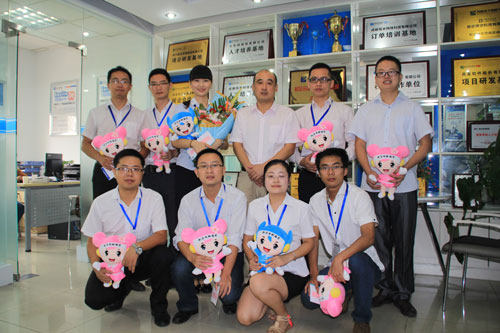 第30个教师节,领导慰问全体教师