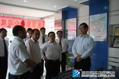 安徽电视台邹晓利台长视察四川新华电脑学院