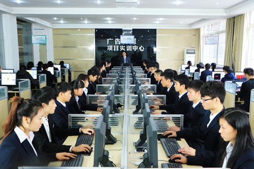 新华名师浅谈课堂管控