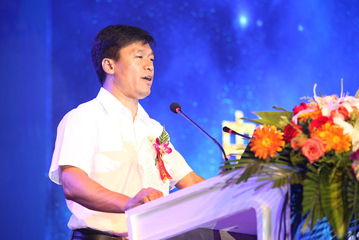 以“新”谋发展 中国首届互联网职业教育高峰论