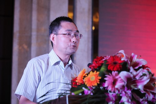 新华27周年校庆暨新华电脑教育“杰出学子”颁奖