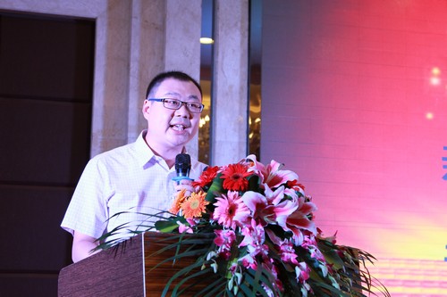 新华27周年校庆暨新华电脑教育“杰出学子”颁奖