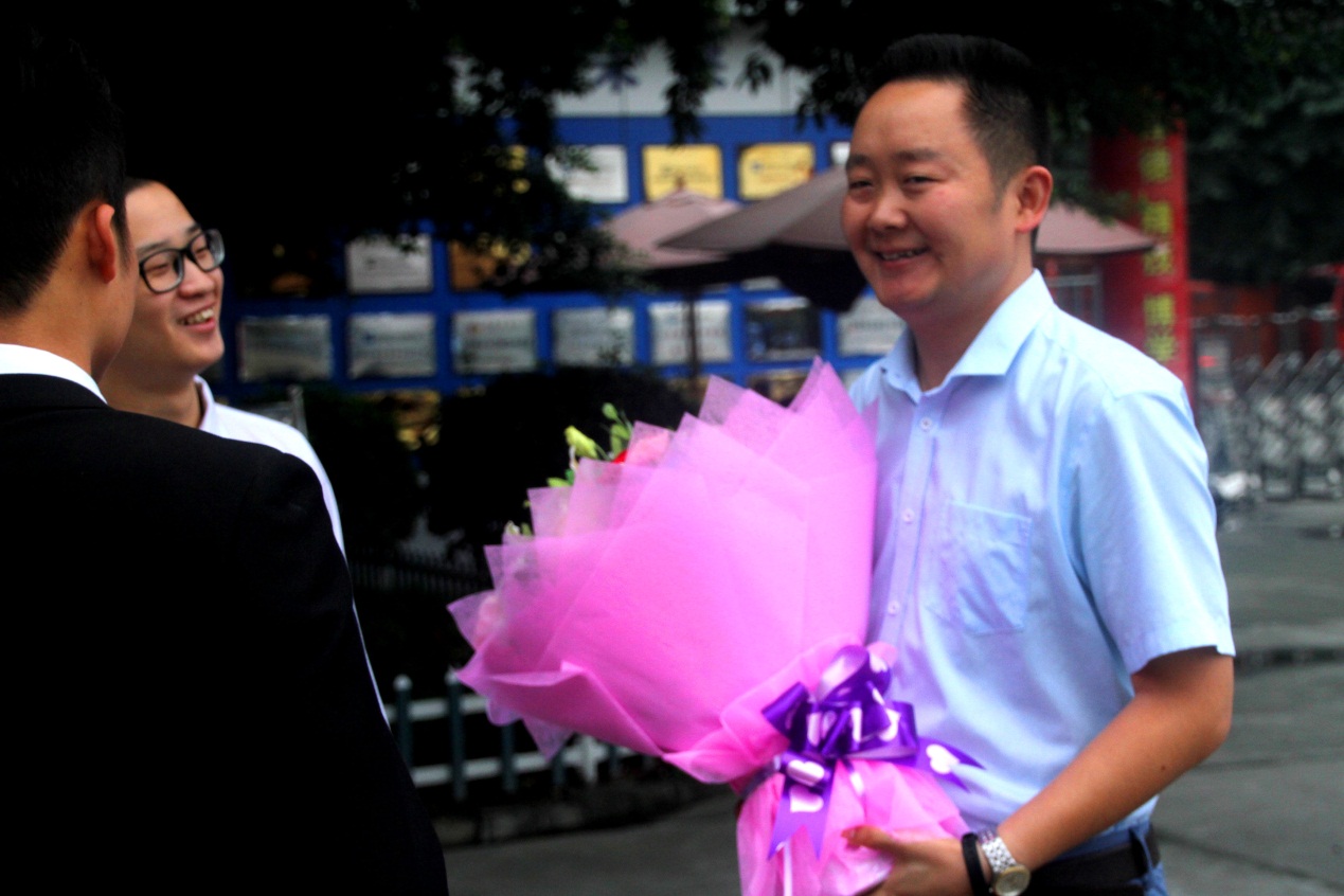 第31个教师节：感谢有您，老师！