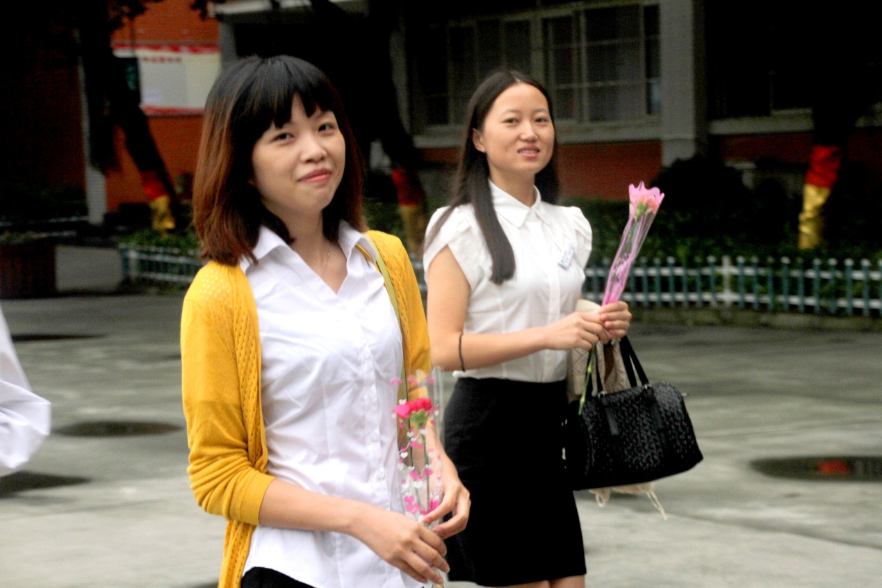 第31个教师节：感谢有您，老师！